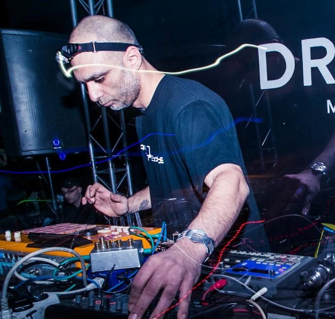 Hesed Electrobooking Agency